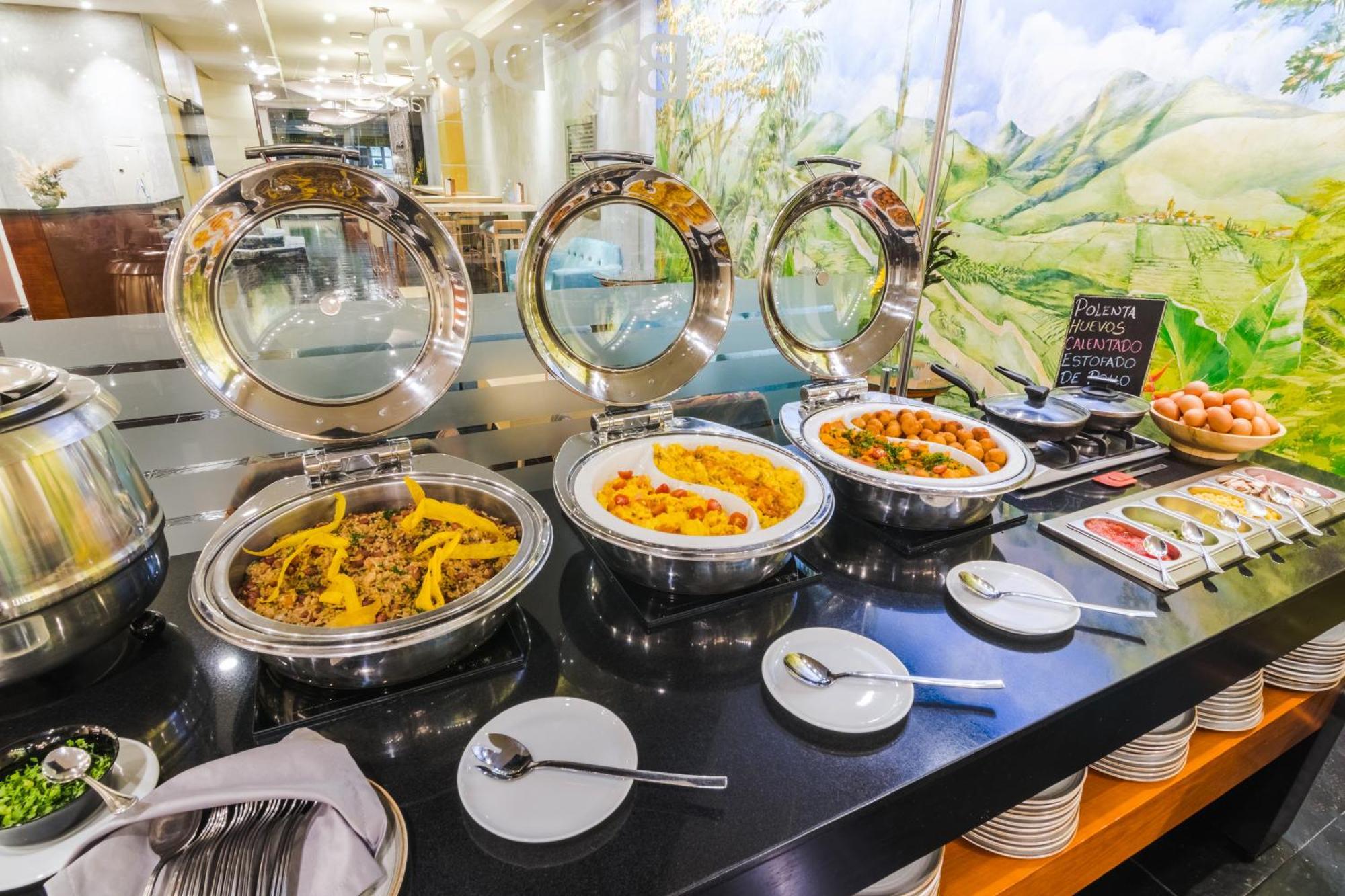Ghl Hotel Abadia Plaza เปเรย์รา ภายนอก รูปภาพ