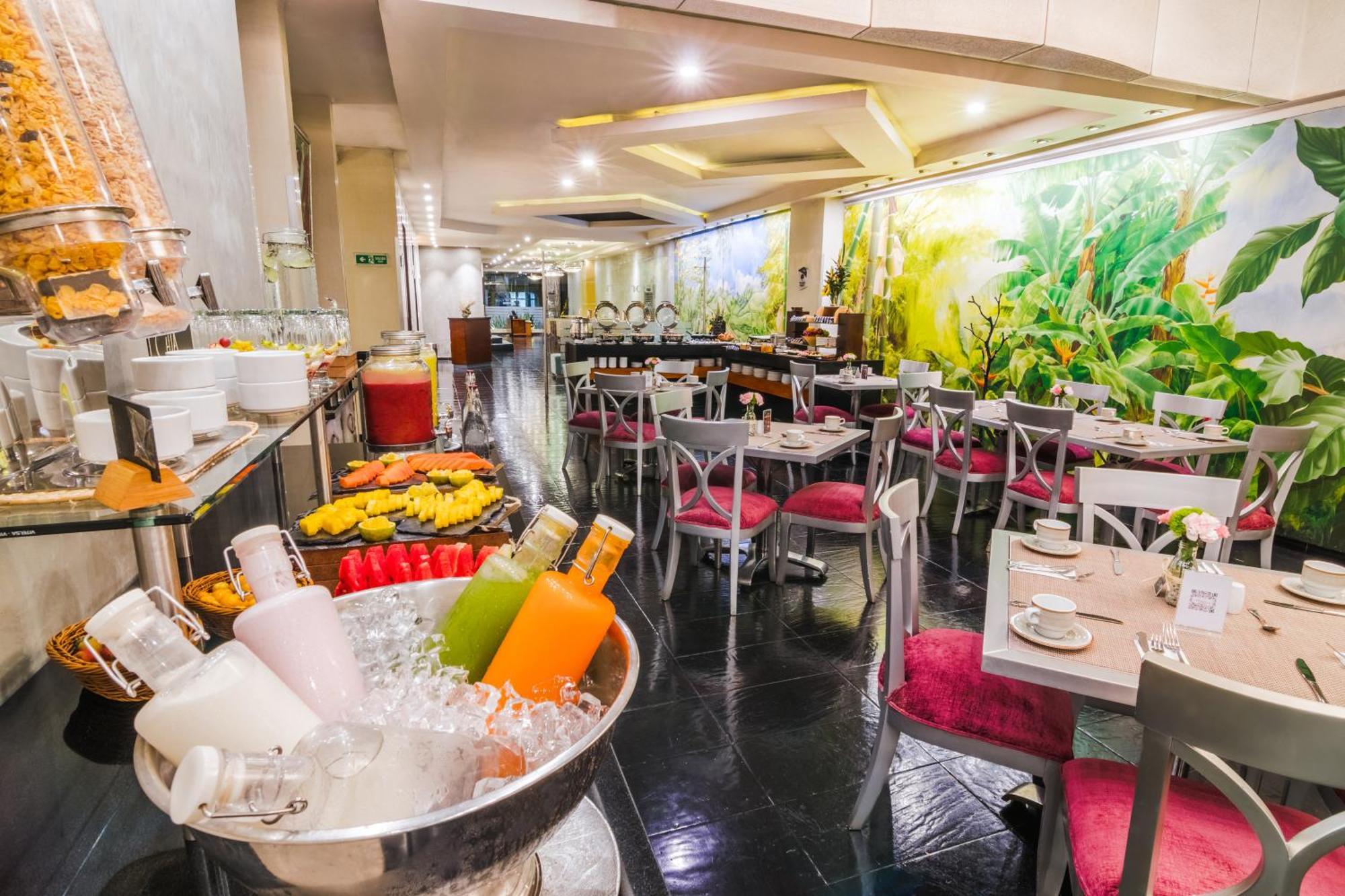Ghl Hotel Abadia Plaza เปเรย์รา ภายนอก รูปภาพ